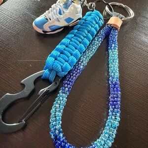 Blue Beaded Lanyard & Mini Sneaker Keychain Set